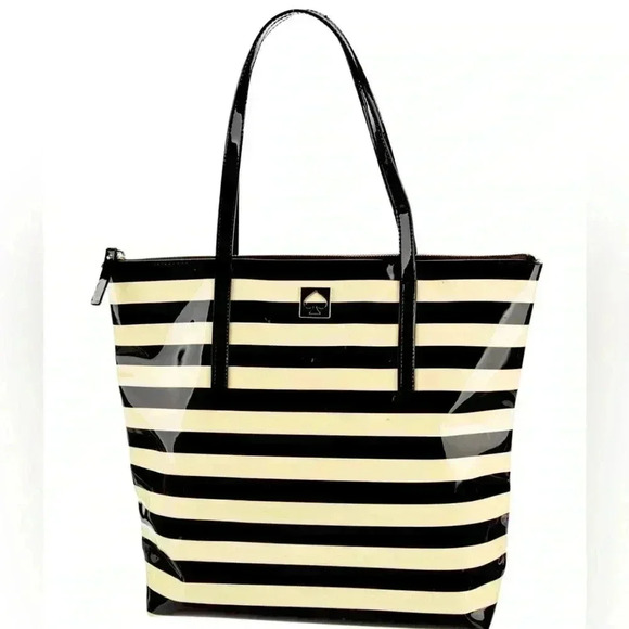 KATE SPADE ♠️ NEW YORK PATENT LEATHER LARGE TOTE BAG SHOPPING, SCHOOL - Picture 1 of 12